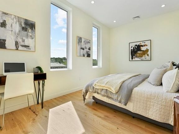 5th image of 80 Terrace St #303