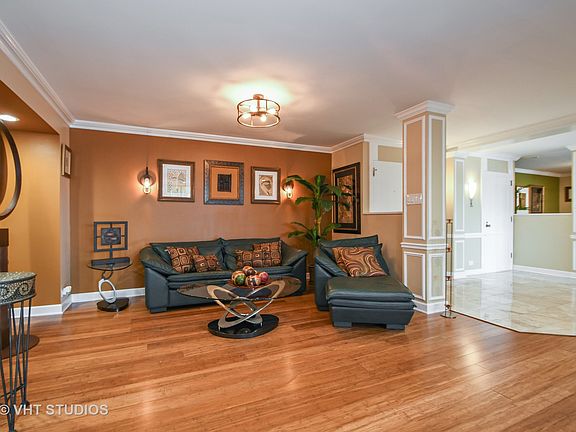 3rd image of 1117 Leavitt Ave APT 304