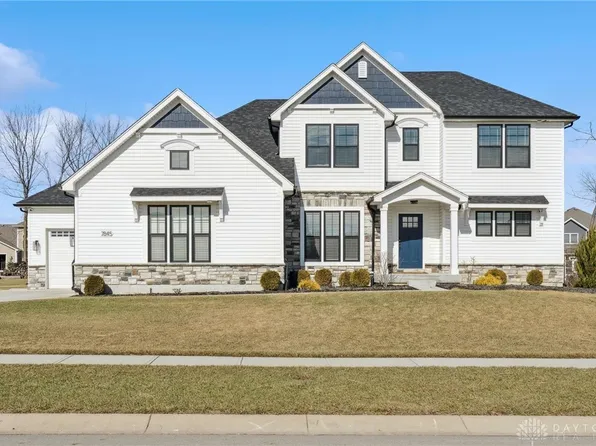 7845 Wedgemere Cir, Huber Heights, OH 45424