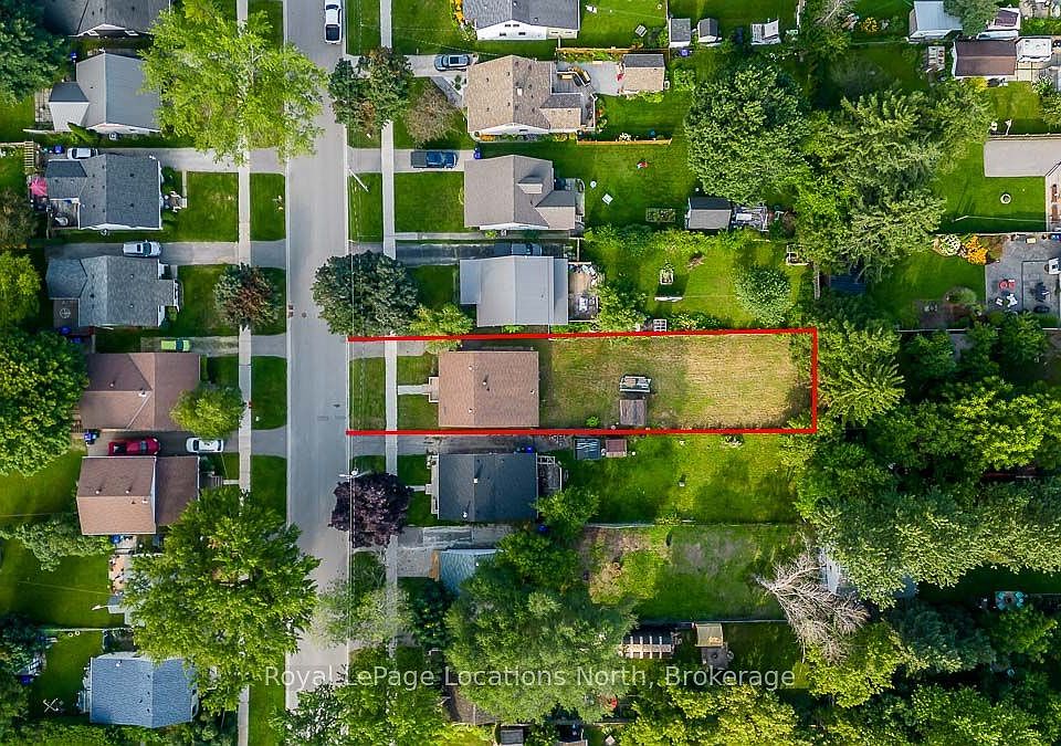 1st image of 107 8th St