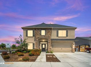 3600 Oak Lake Ln, Shafter, CA 93263
