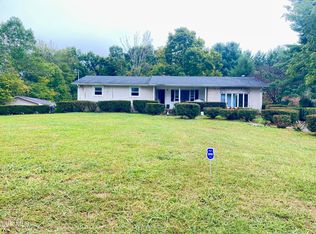 322 Max Jett Rd, Johnson City, TN 37601