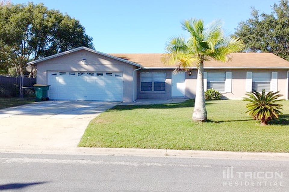 1st image of 288 Valencia Ave
