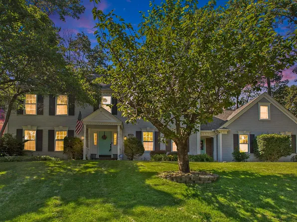 51879 Saddle Ridge Ln S, Granger, IN 46530