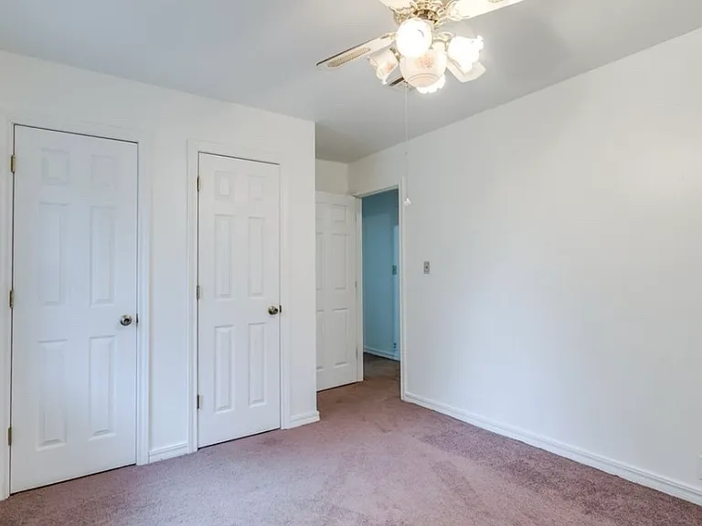 400 Draper Dr — Photo 25