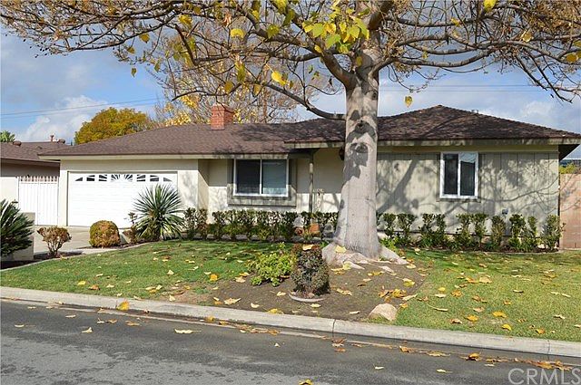 1st image of 12221 Cliffwood Ave