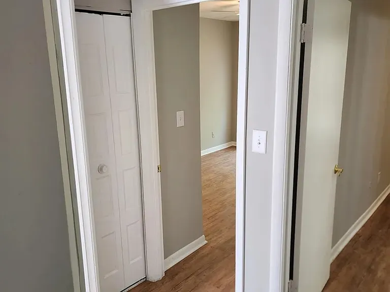 177 Governors Dr — Photo 9