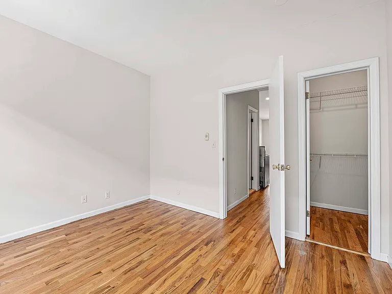 608 2nd St #1R — Photo 15