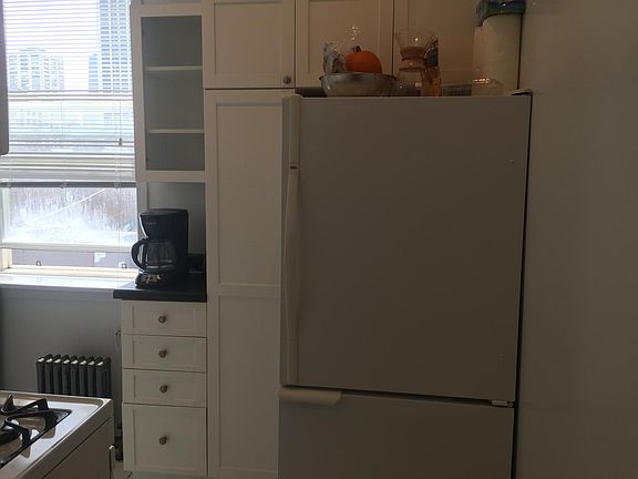 3rd image of 163 W Eugenie St #3