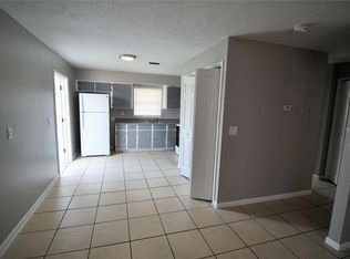 9418 N 50th St #A, Tampa, FL 33617