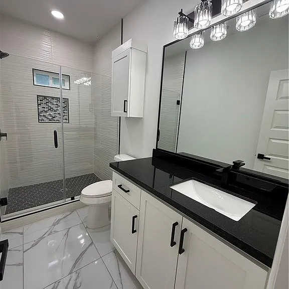 1215 Rosewood Ln #2 — Photo 5