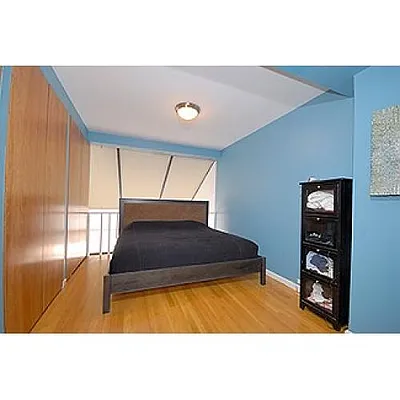 Rented by Real Direct | media 27