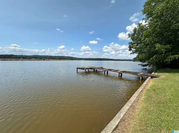 1576 Green Hills Rd, Ohatchee, AL 36271