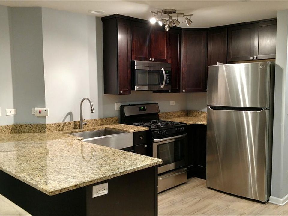 1st image of 4128 N Ashland Ave #B