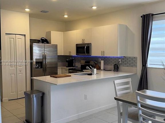 3rd image of 16220 SW 288th Ter