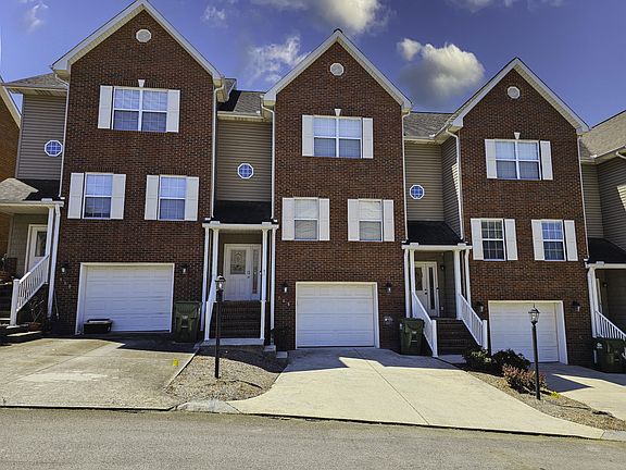 2nd image of 108 Olivia Ln #3