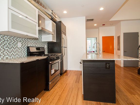 2nd image of 457 E Girard Ave #3