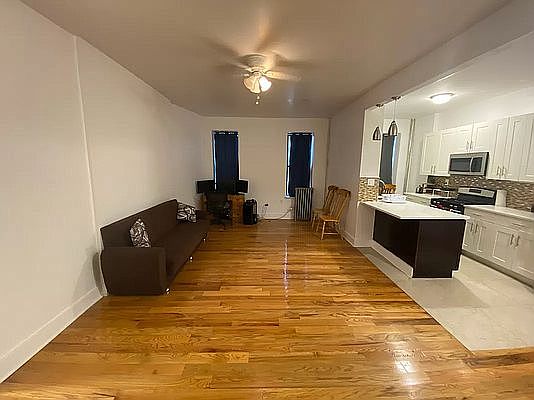 1st image of 19 Clarkson Ave #19A