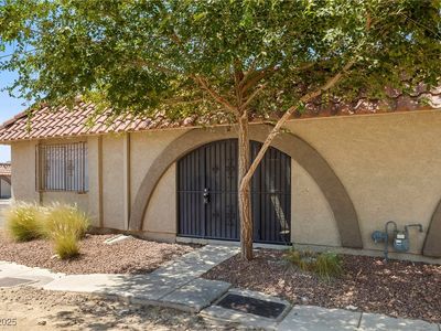 833 Hedge Way Unit 2, Las Vegas, NV, 89110