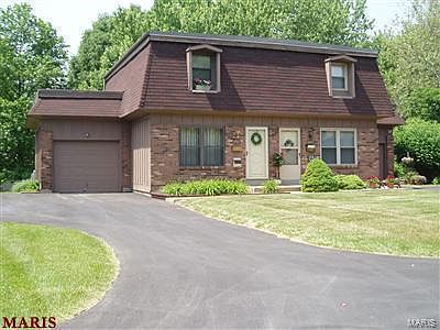 1st image of 2461 Dordogne Dr