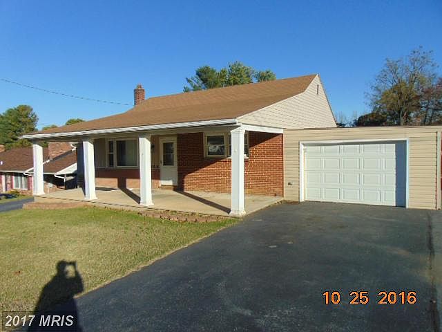 1st image of 20018 Gilbert Hills Dr