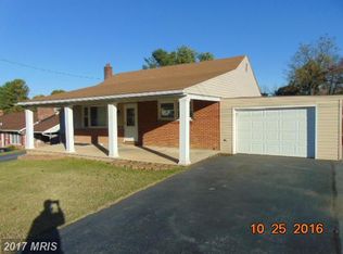 20018 Gilbert Hills Dr, Hagerstown, MD 21742