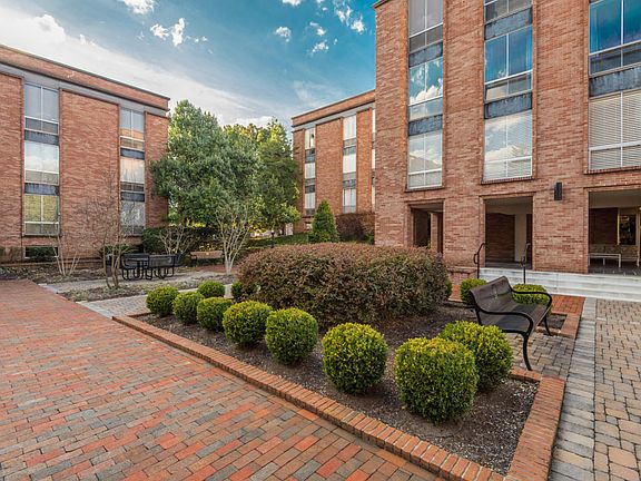 2nd image of 1400 Kenesaw Ave APT 12K