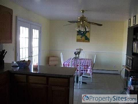5th image of 15 Hawkins Ave