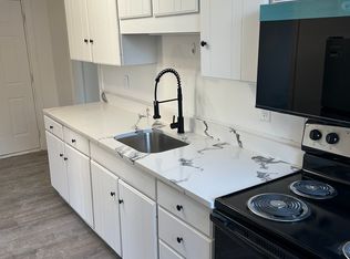 114 N Centre Ave #4, Leesport, PA 19533