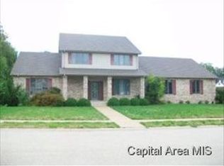 1901 Appleton Dr, Springfield, IL 62711