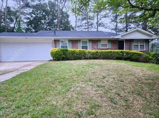 418 Center Cir SW, Conyers, GA 30094