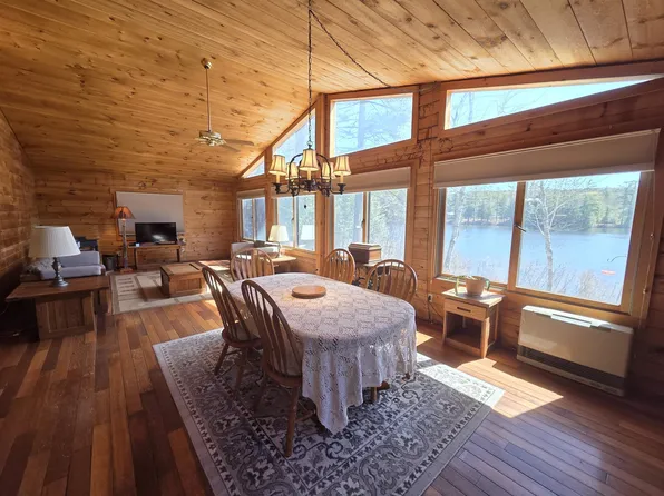 12 Beard Lane, Grafton, NH 03420