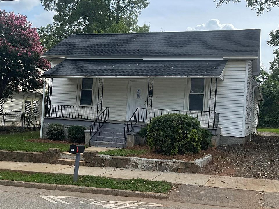 1st image of 317 Birnie St
