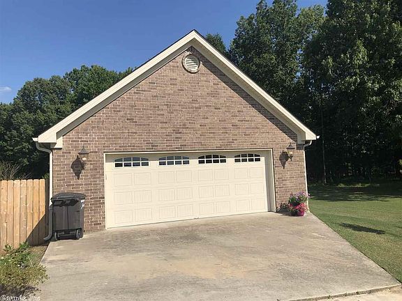 3rd image of 2413 Estates Ct
