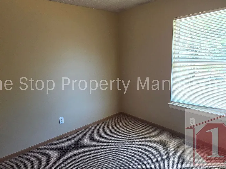5029 N Topping Ave — Photo 11