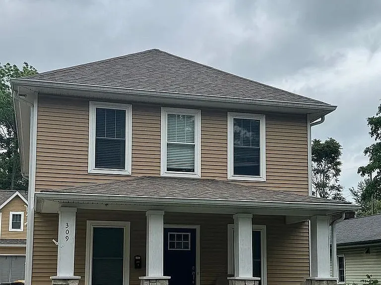 309 E Wylie St — Photo 1