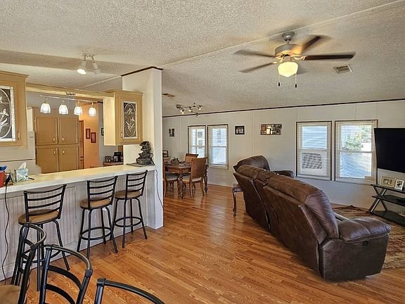 5th image of 27205 Jones Loop Rd #40