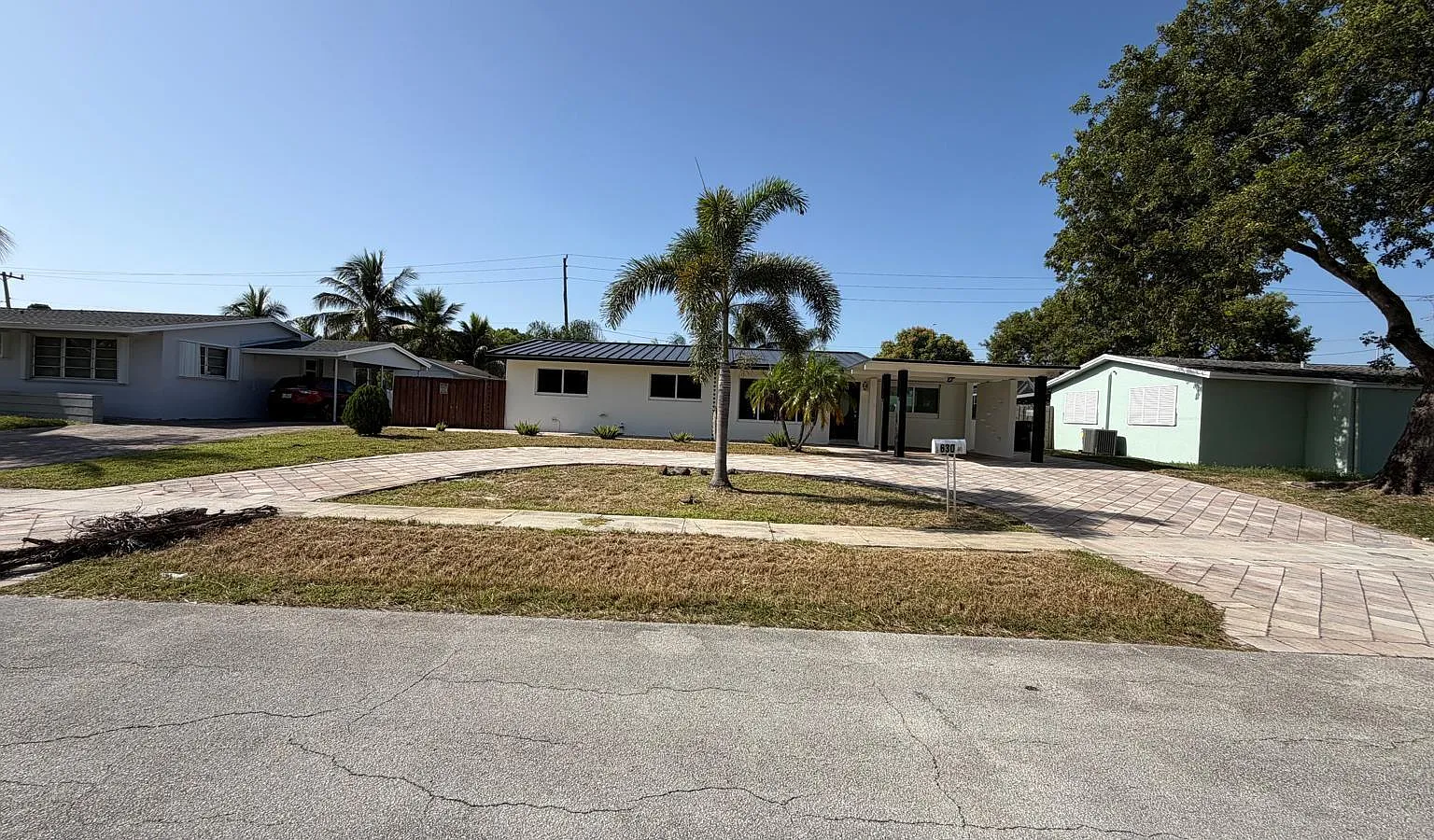 4 bed, 2.0 bath, 1261 sqft, $4,500 — Photo 1