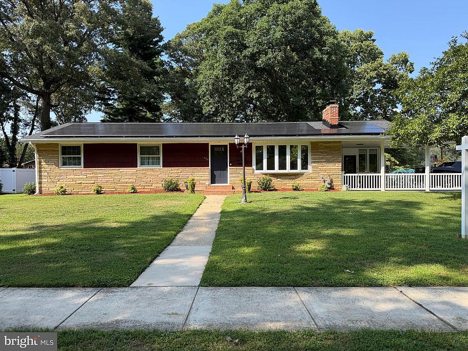 1st image of 500 Evergreen Rd