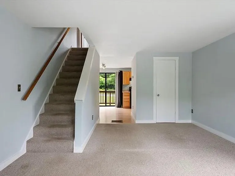 21 Huntington Pl — Photo 4