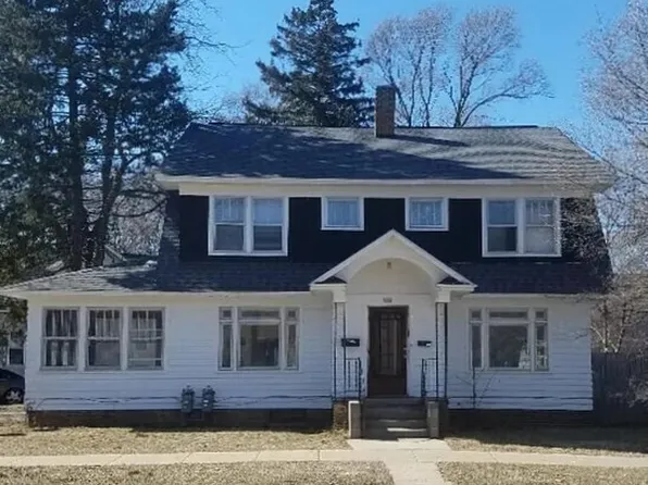 1029 Wood St #1, Muskegon, MI 49442