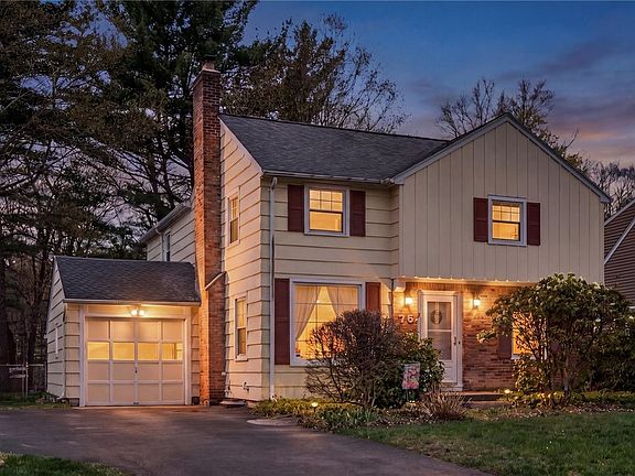 4th image of 75 Park Ln