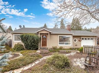 1516 Oregon St, Ashland, OR 97520