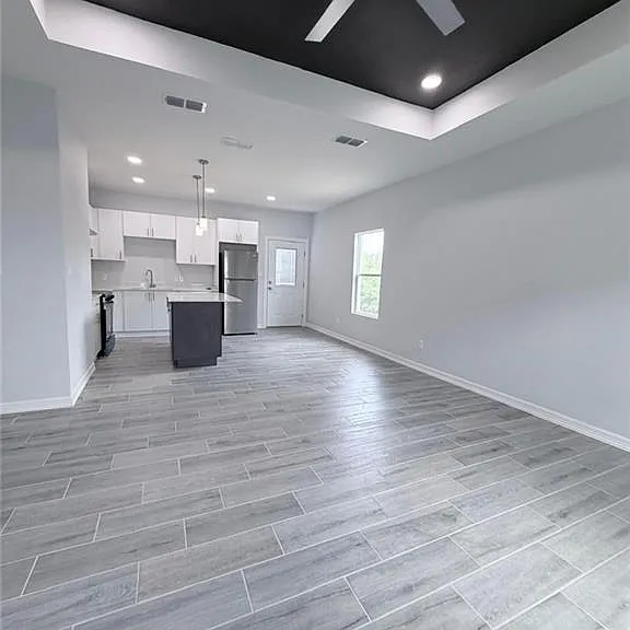 1704 Clinton St #1 — Photo 15