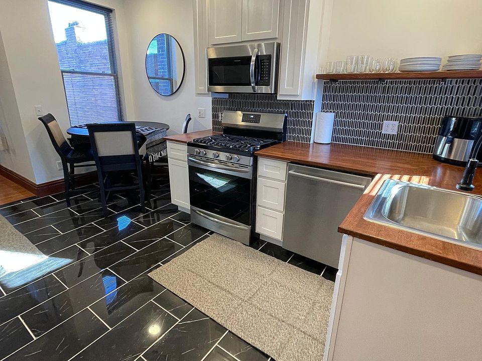 1st image of 2419 S 9th St #2