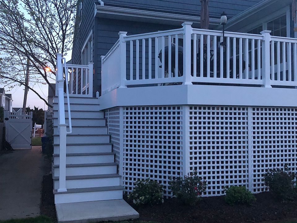 2nd image of 1703 Riviera Ct