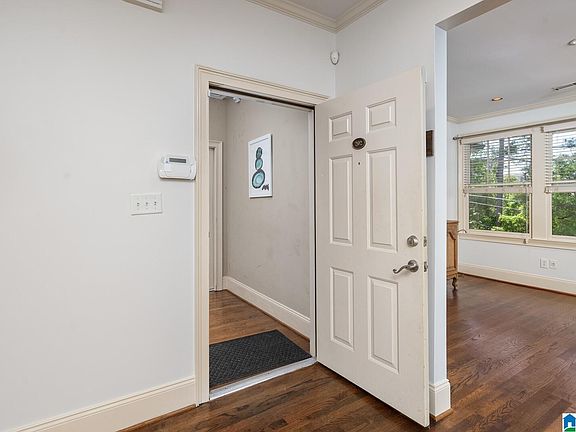 5th image of 3121 Highland Ave S APT 202