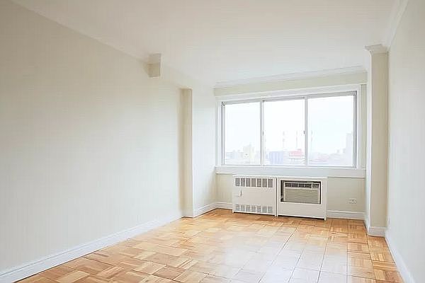 1st image of 79 Worth St #7B