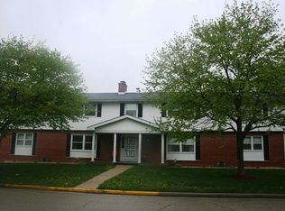 126 Colonial Dr #4, Horicon, WI 53032