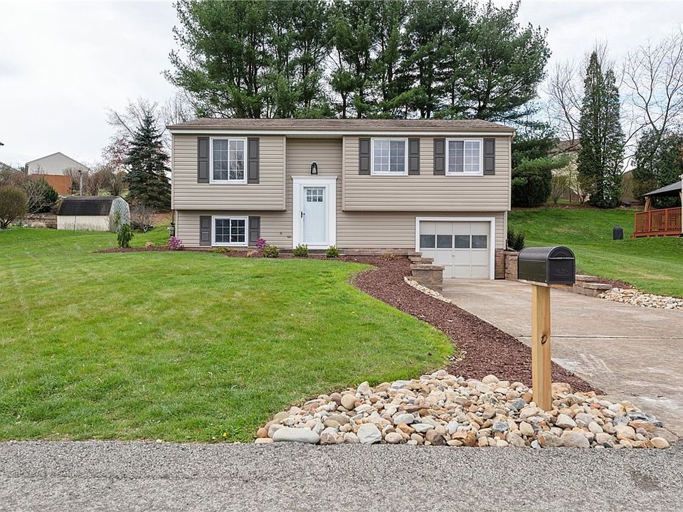1st image of 320 Gloucester Dr